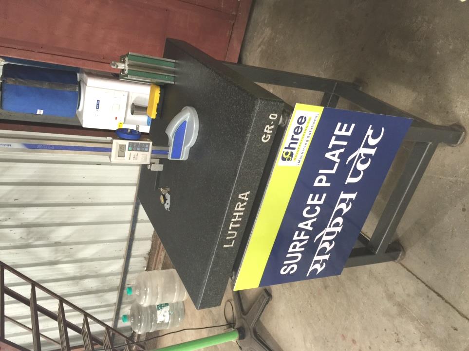 Granite surface plate and height gauge